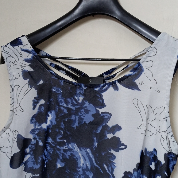 Belle Fille Creme Blue Maxi Dress - Picture 5 of 12